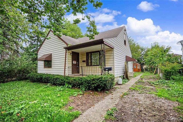 2718 Welch Avenue, Niagara Falls, NY 14303