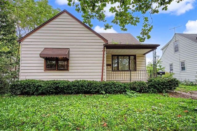 2718 Welch Avenue, Niagara Falls, NY 14303