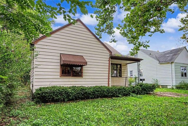 2718 Welch Avenue, Niagara Falls, NY 14303