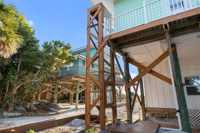 8798 GRAND AVENUE, Placida, FL 33946