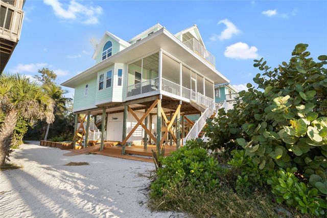 8798 GRAND AVENUE, Placida, FL 33946