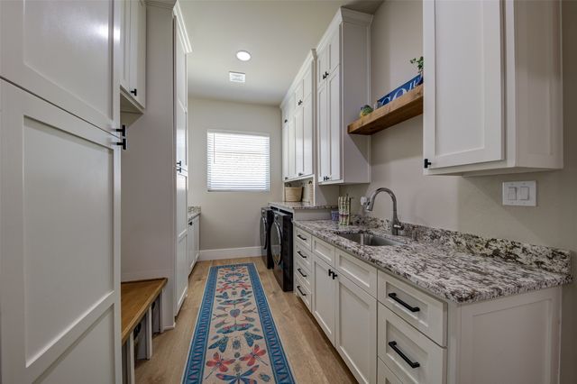 253 Grand Harbor Boulevard, Chico, TX 76431