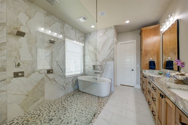 253 Grand Harbor Boulevard, Chico, TX 76431