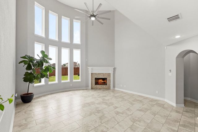 32019 Casa Linda Drive, Hockley, TX 77447