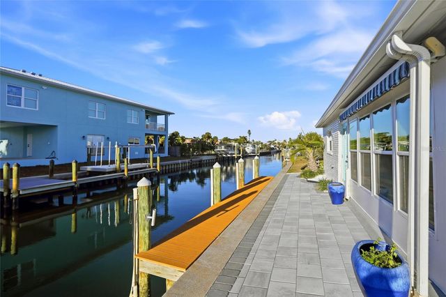 713 SAINT JUDES DRIVE S 2, Longboat Key, FL 34228