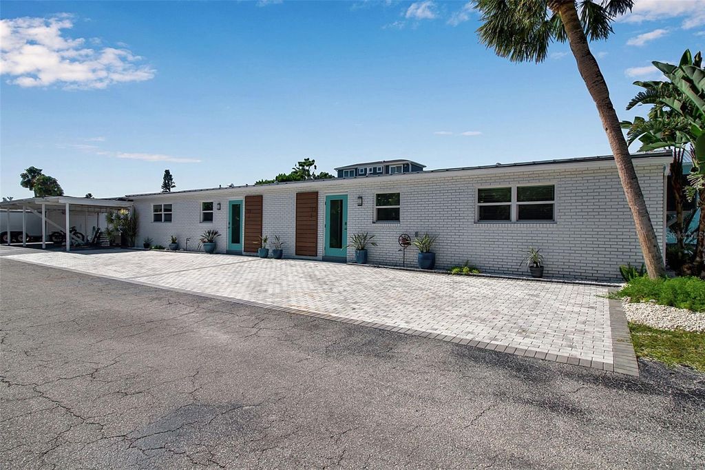 713 SAINT JUDES DRIVE S 2, Longboat Key, FL 34228