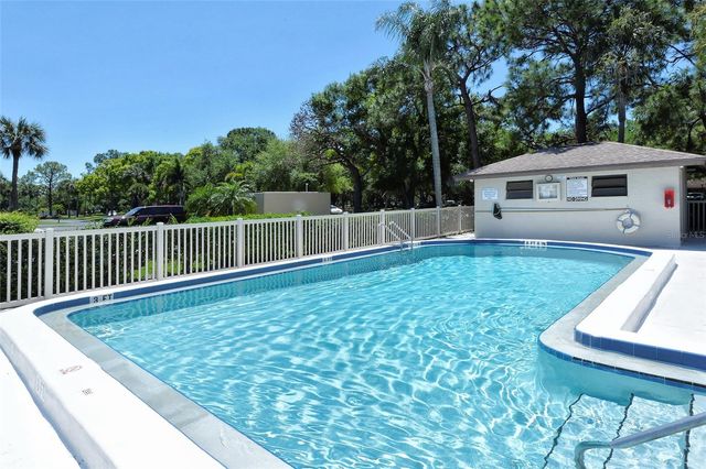 5207 WILLOW LINKS 34, Sarasota, FL 34235