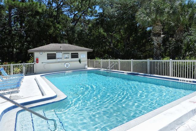 5207 WILLOW LINKS 34, Sarasota, FL 34235