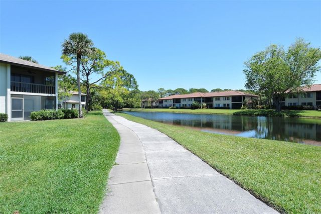 5207 WILLOW LINKS 34, Sarasota, FL 34235