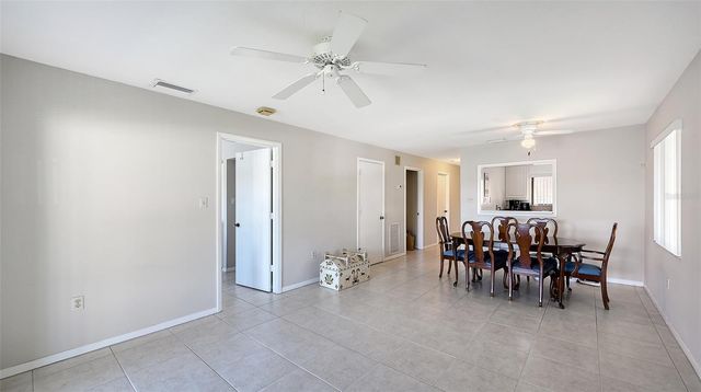 5207 WILLOW LINKS 34, Sarasota, FL 34235