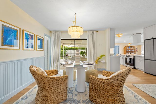 2512 SW 5th Street, Boynton Beach, FL 33435