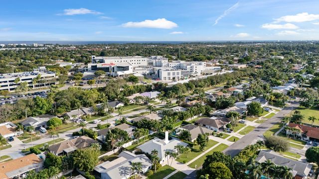 2512 SW 5th Street, Boynton Beach, FL 33435