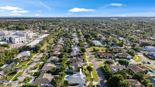 2512 SW 5th Street, Boynton Beach, FL 33435