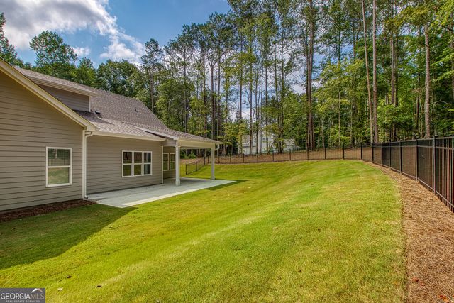 347 Crestwood Rd, Tyrone, GA 30290
