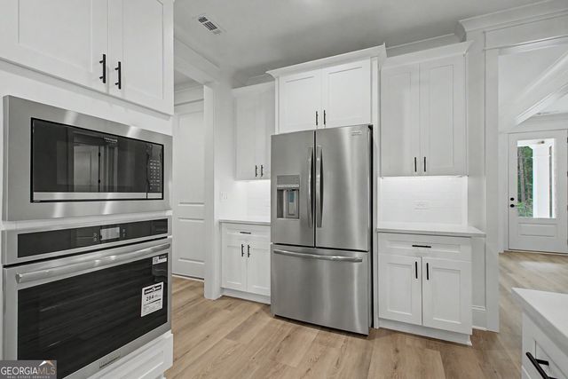 347 Crestwood Rd, Tyrone, GA 30290