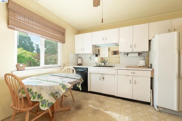 1805 1805 Sundberg Ave, San Leandro, CA 94577