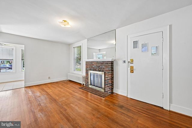 2799 WASHINGTON BLVD, Arlington, VA 22201