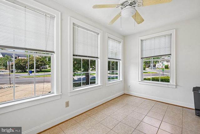 2799 WASHINGTON BLVD, Arlington, VA 22201