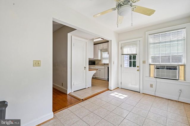2799 WASHINGTON BLVD, Arlington, VA 22201