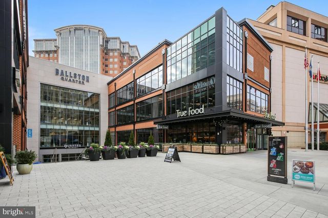 2799 WASHINGTON BLVD, Arlington, VA 22201