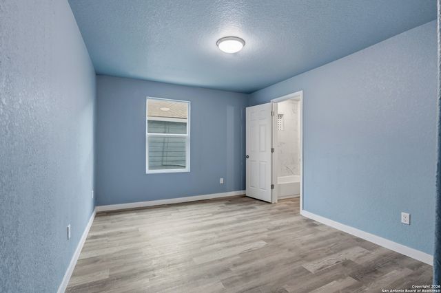 3528 S Laredo, San Antonio, TX 78207