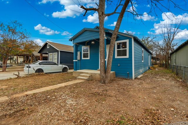 3528 S Laredo, San Antonio, TX 78207
