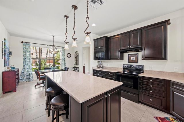 13785 TOMARO STREET, Venice, FL 34293