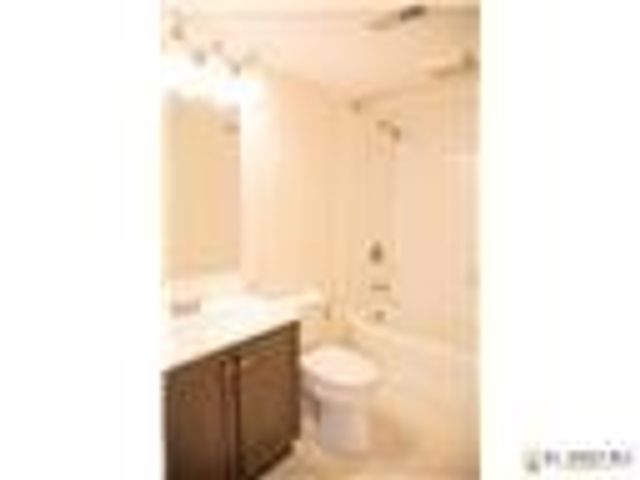 3131 Sayre Drive 3131, Plainsboro, NJ 08540