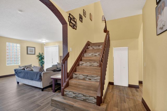 876 Gazetta Way, West Palm Beach, FL 33413