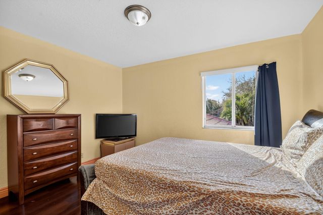 876 Gazetta Way, West Palm Beach, FL 33413