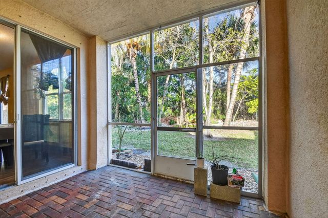 876 Gazetta Way, West Palm Beach, FL 33413