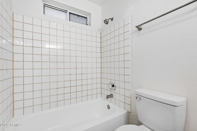 3143 W JULIE Drive, Phoenix, AZ 85027