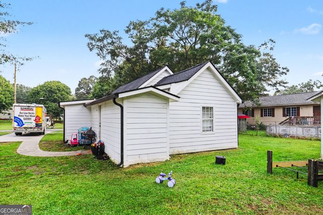104 Sargent Kennon Street, Newnan, GA 30263