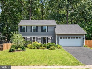 1420 BAYSHIRE LN, Herndon, VA 20170