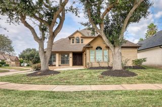 201 Las Brisas Street, Kemah, TX 77565