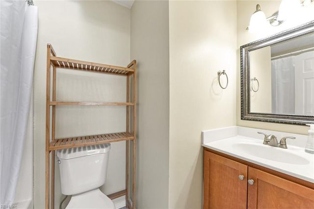 670 Seawatch CV, Virginia Beach, VA 23451