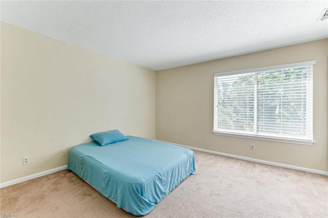 670 Seawatch CV, Virginia Beach, VA 23451