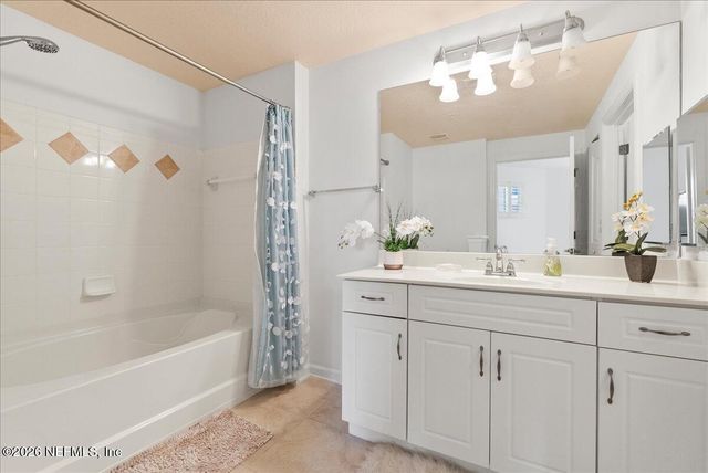 10435 MIDTOWN Parkway 262, Jacksonville, FL 32246