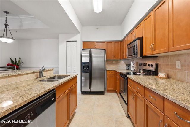 10435 MIDTOWN Parkway 262, Jacksonville, FL 32246