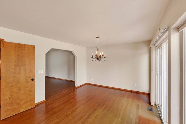 8321 E Sunflower Ln, Spokane, WA 99217