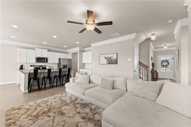 1230 Homeward Trail, Hoschton, GA 30548