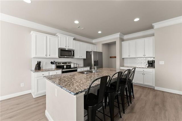 1230 Homeward Trail, Hoschton, GA 30548