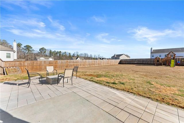 1230 Homeward Trail, Hoschton, GA 30548