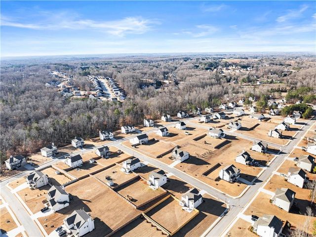 1230 Homeward Trail, Hoschton, GA 30548