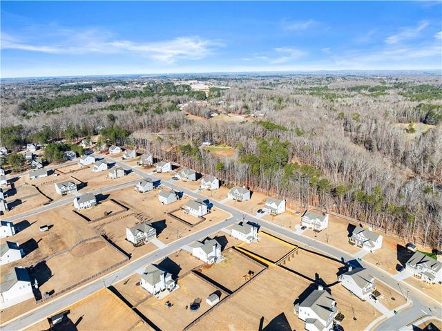 1230 Homeward Trail, Hoschton, GA 30548