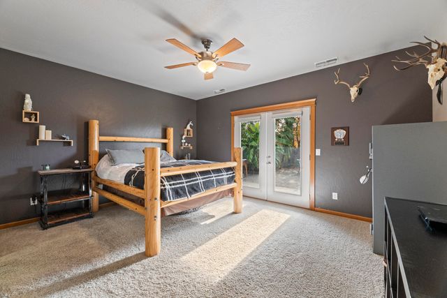 3864 Crystal Springs Drive, Medford, OR 97504