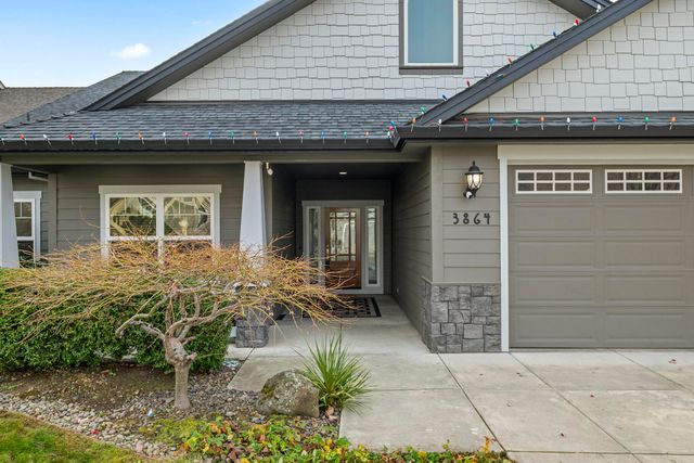 3864 Crystal Springs Drive, Medford, OR 97504