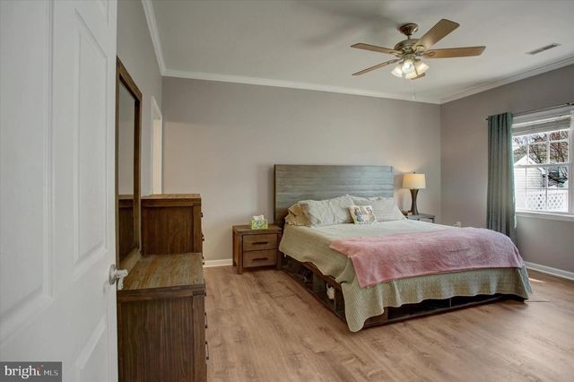 14217 SHELBY CIR, Hagerstown, MD 21740