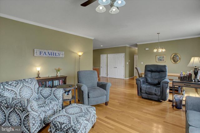 14217 SHELBY CIR, Hagerstown, MD 21740