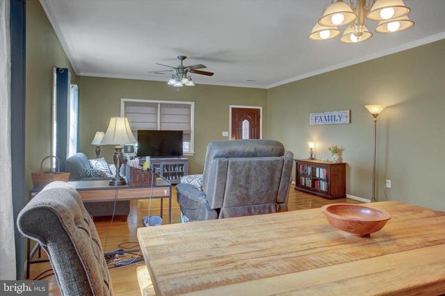 14217 SHELBY CIR, Hagerstown, MD 21740